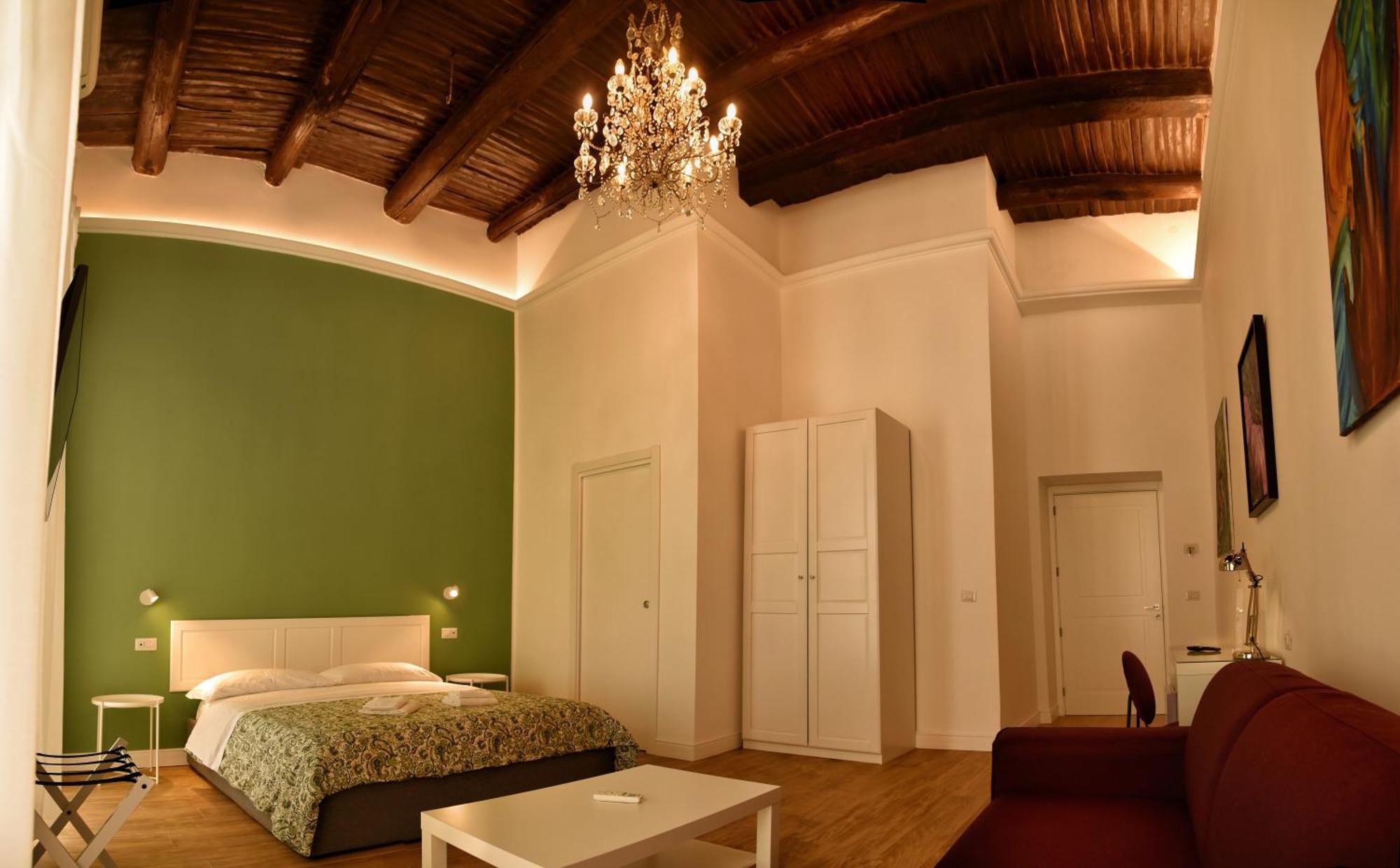 Centro Storico Rooms Napoli Bagian luar foto
