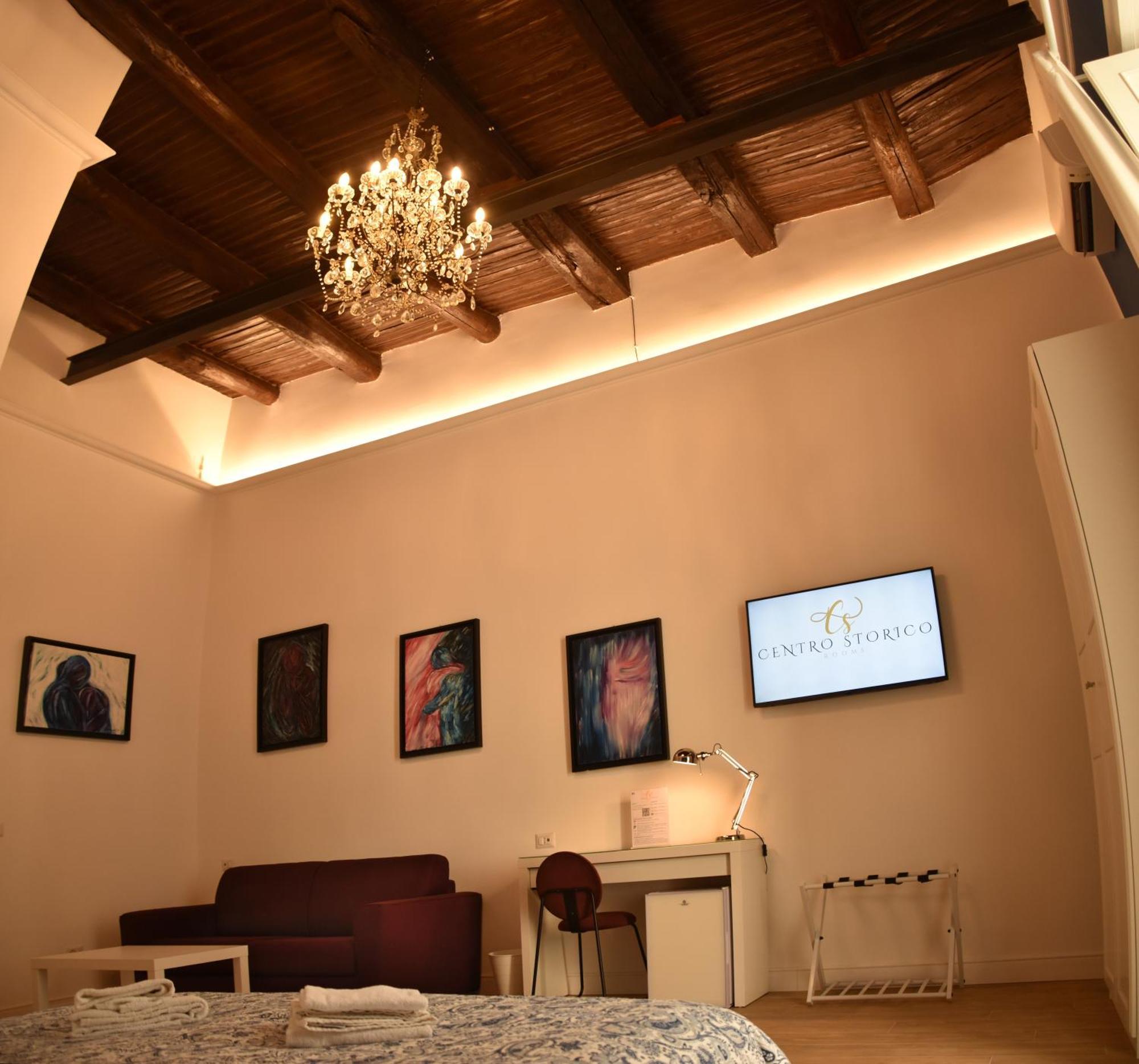Centro Storico Rooms Napoli Bagian luar foto