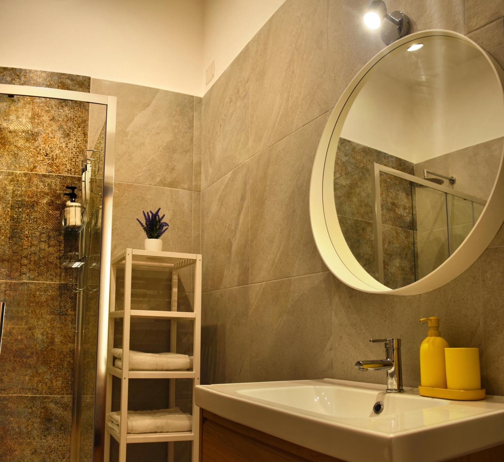 Centro Storico Rooms Napoli Bagian luar foto